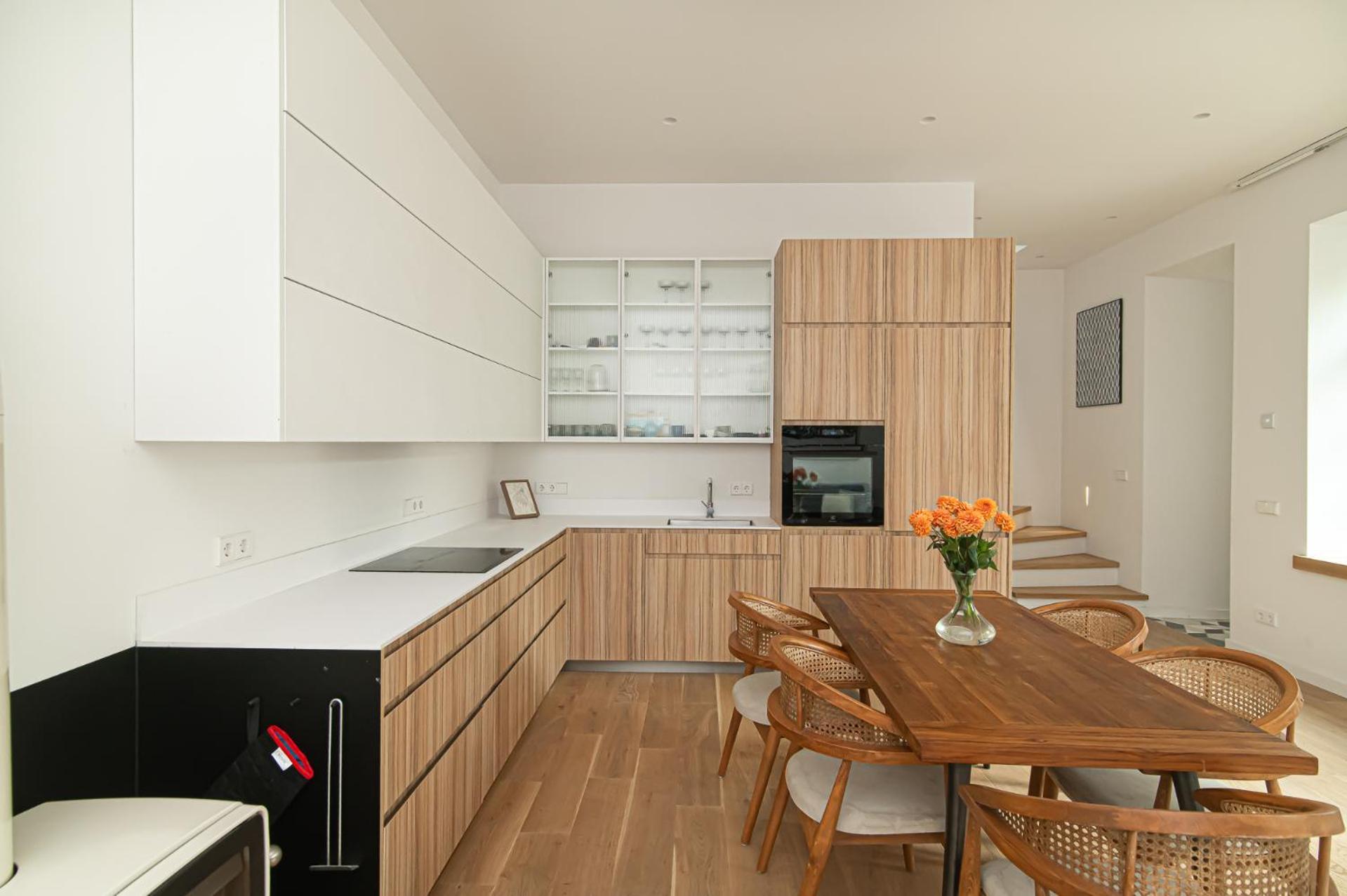 Spacious Apartment In Historical District With Free Parking Appartement Vilnius